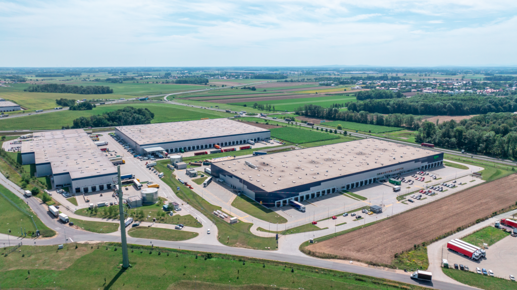 DJI_20240807120437_0121_D